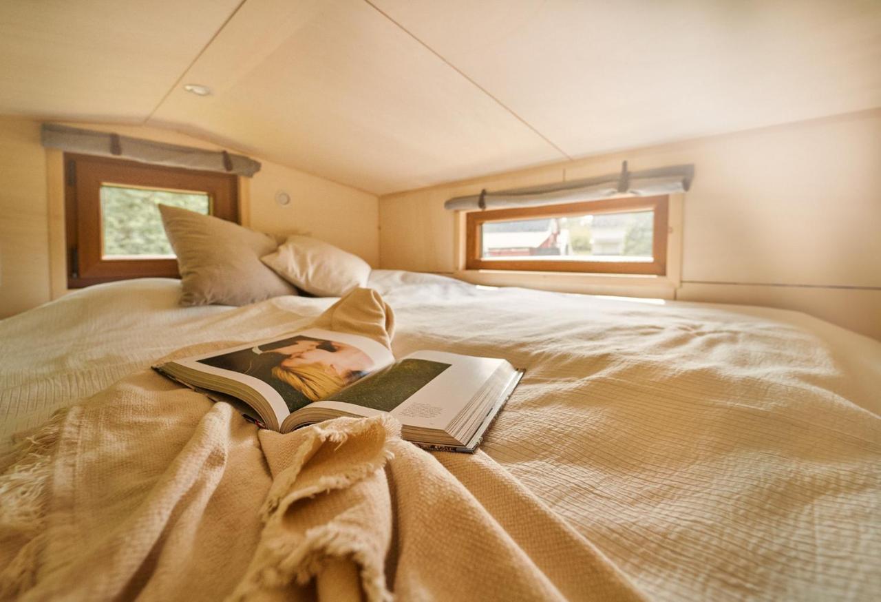 Tiny House Orebro Exterior photo